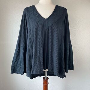 NWT Free People V-Neck Flared Sleeve Top Size M